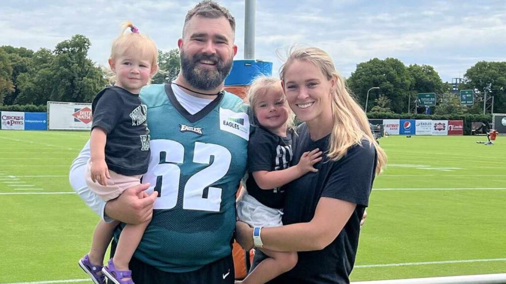was jason kelce's wife an athlete?