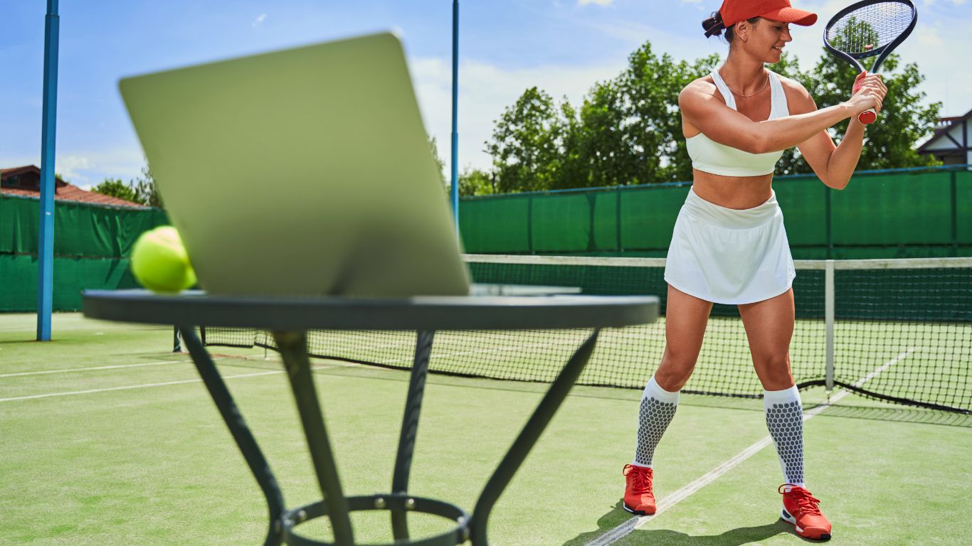 Tennis Simulator with Game-Changing