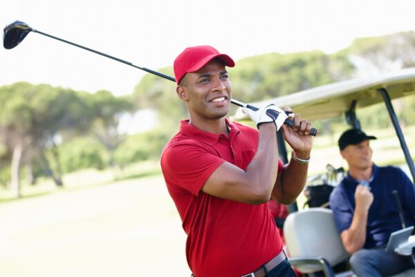 how to become a professional golfer