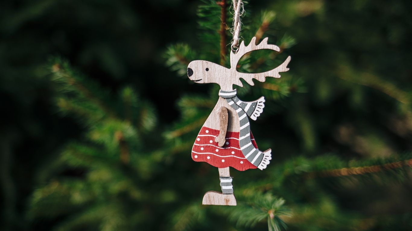 cross country runner ornament