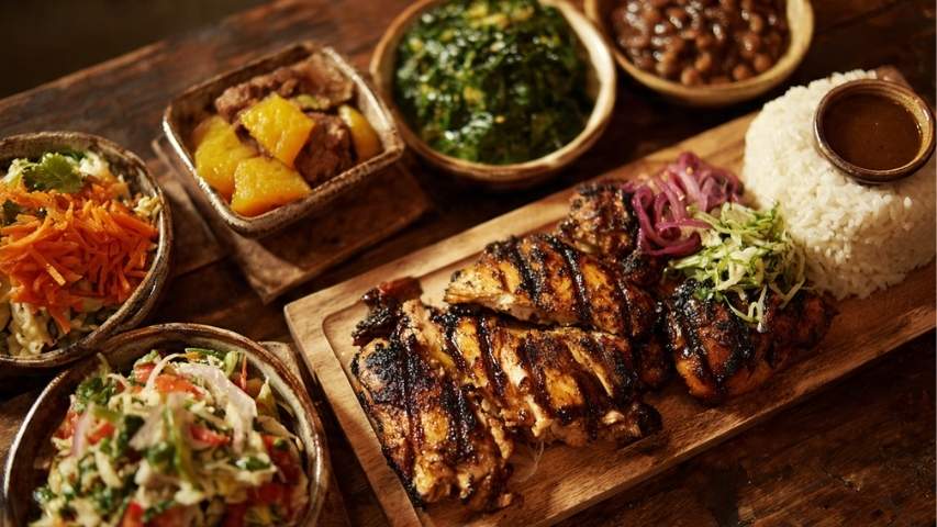 what goes with jerk chicken